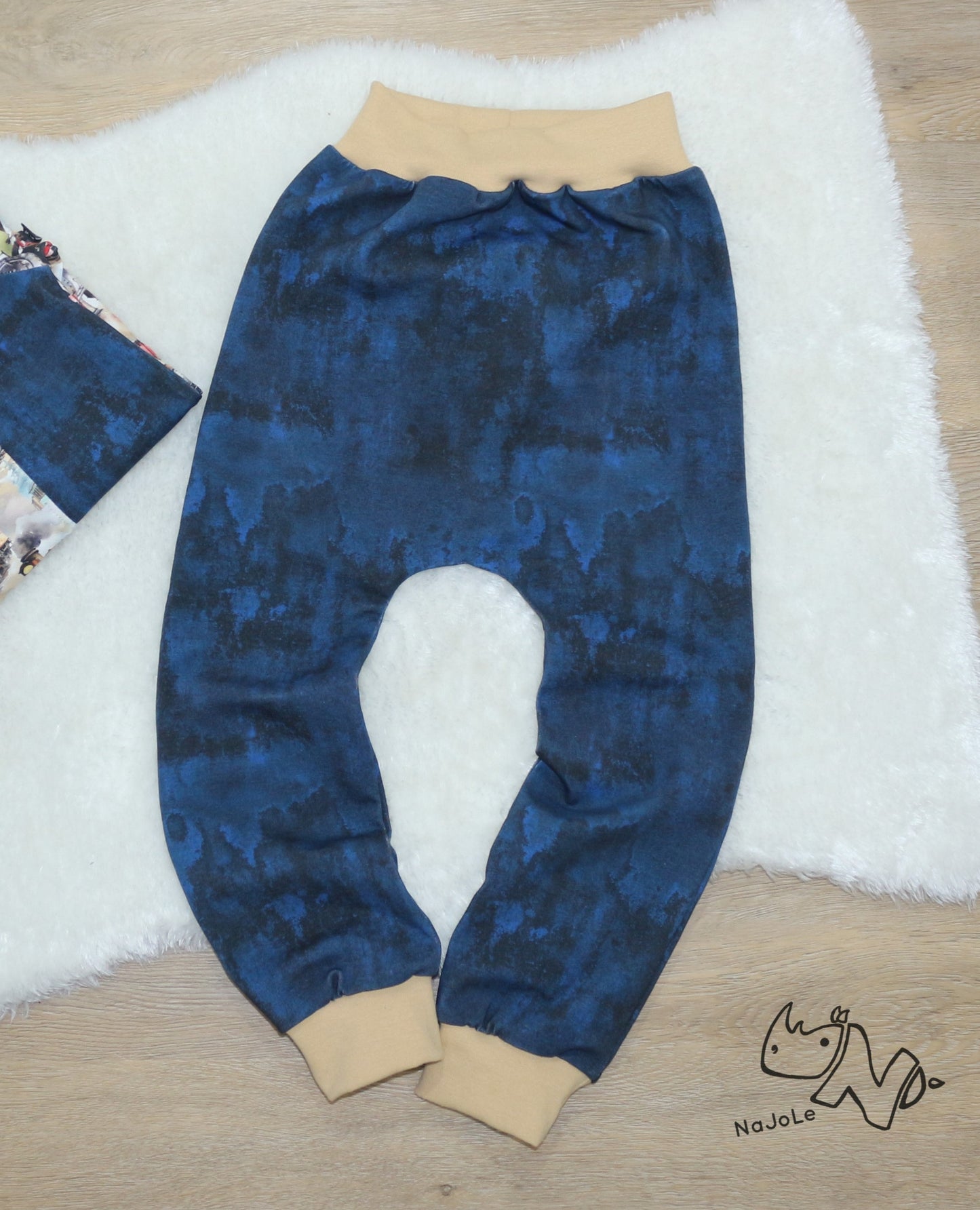 Grunge Asphalt blau